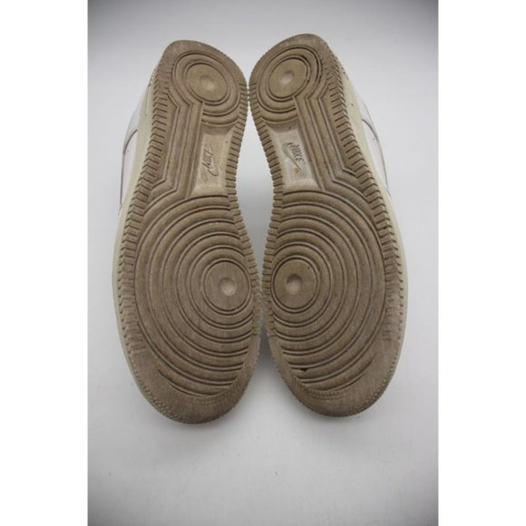 Nike Air Force 1 '07 LV8 Men's Size 10.5  White Grey Sneakers CK4363-100 Suede - Picture 8 of 10